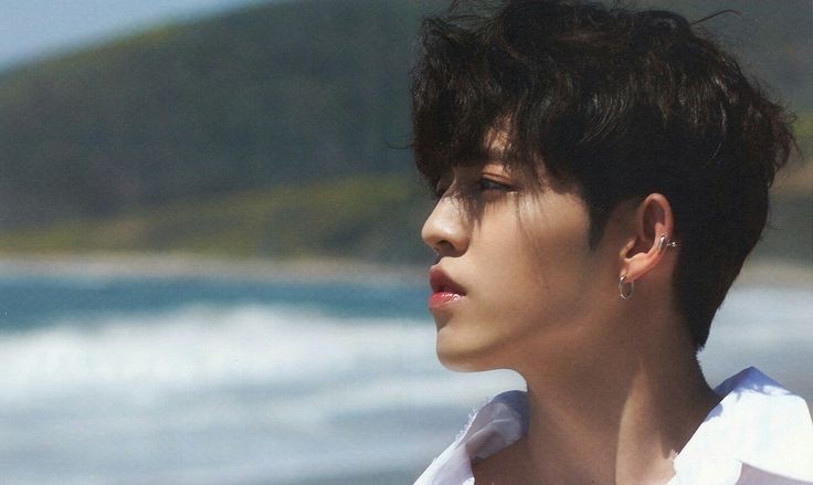 demi_crypt's tweet photo. sisid 🔞

hhu x oc oneshot filo AU

- a beach trip with four of your closest friends.

hint: jb song, 1 word, 5 letters. 

🔗: https://t.co/JjpkjibLK4 https://t.co/Kyu1fNvJpe