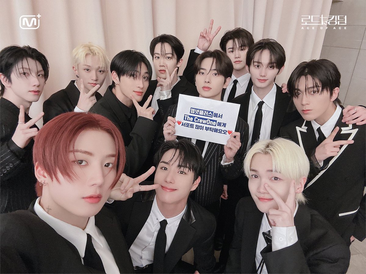 mnetplus's tweet photo. [#로드투킹덤_A]
<R.ACE> #TheCrewOne 응원 셀카 도착💌

지금 바로 엠넷플러스에서
더크루원을 위한
엠카 스페셜 무대를 선물해주세요!
▶https://t.co/8jdy2sGEyn

📌1 라운드 기간
~10/11 (금) 12 PM (KST)

#ROADTOKINGDOM_A #MnetPlus #엠넷플러스 #TheCrewOne #더크루원 #저스트비 #JUSTB #ABTO https://t.co/ZHYgYKwGwE