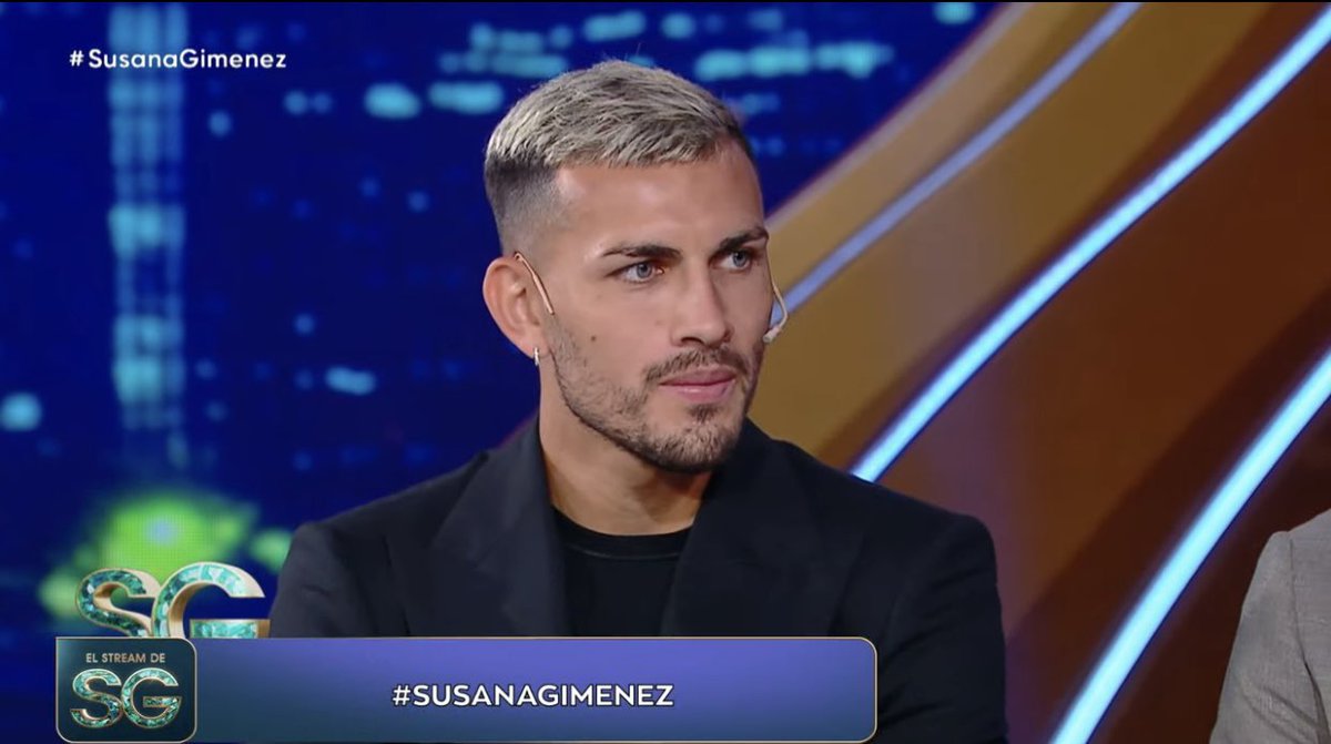 mira esa cara de gatazo sin recuperación que tiene paredes justo como me gustan a mí