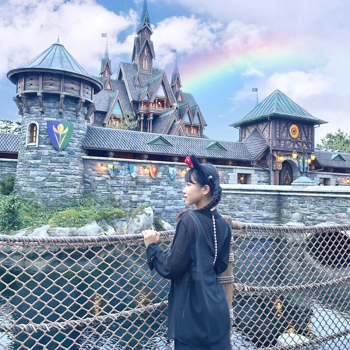 色黒くなりすぎてダイナーの衣装どれ着ても色黒しか言えなかった🥳🥳🥳
残念でした！！！！！