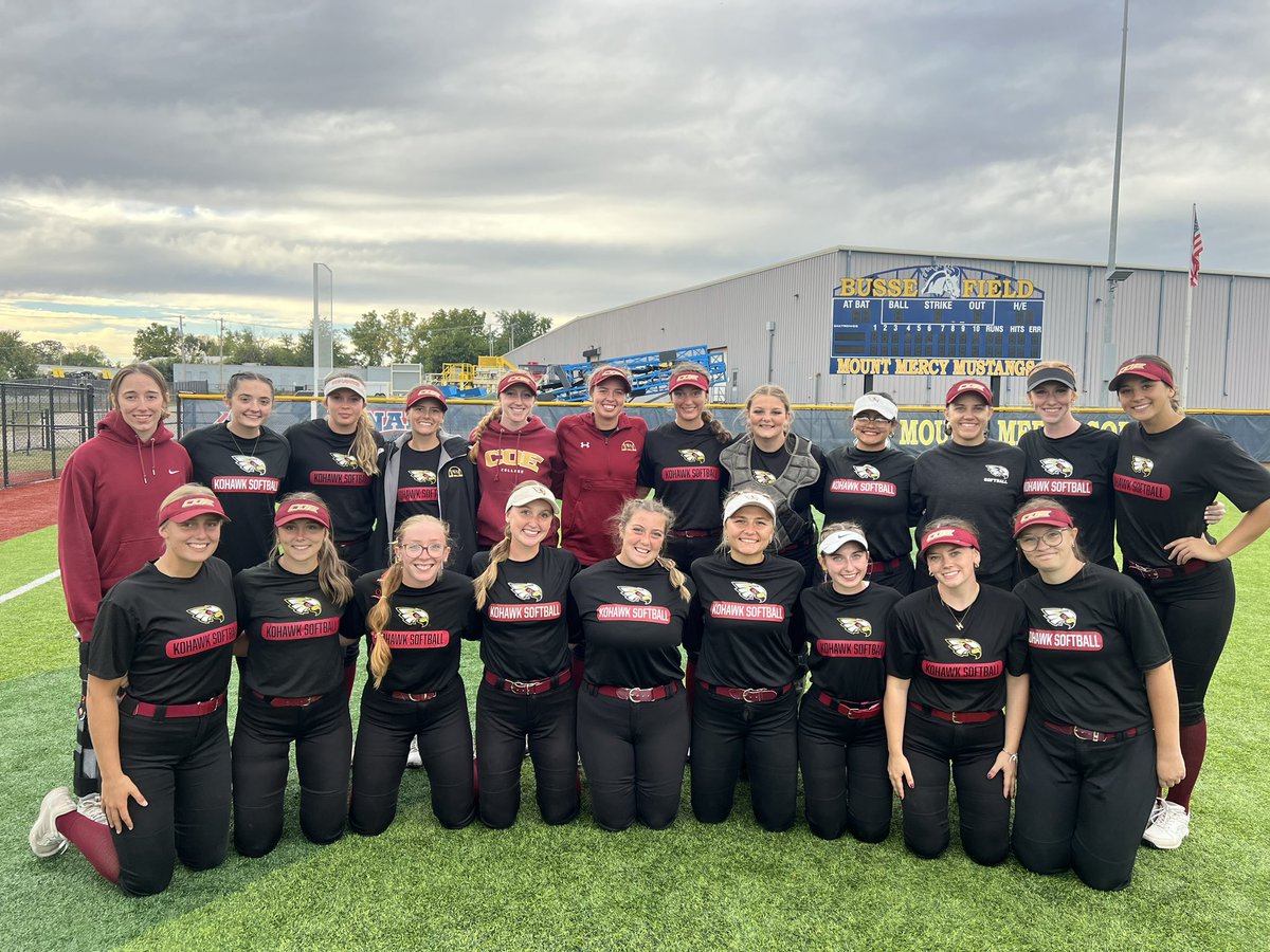 CoeSoftball's tweet image. Great day to wrap up a great weekend of softball. Picked up a few wins and more importantly continued to grow as a team in our games against Mount Mercy today. Finished the long weekend with some family time and food!! #goodfood #betterpeople #onepercent #team46