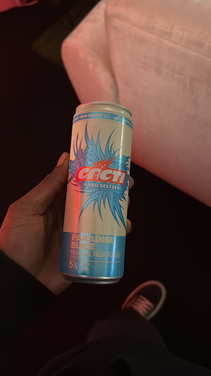 TRAVIS SCOTT tweet media