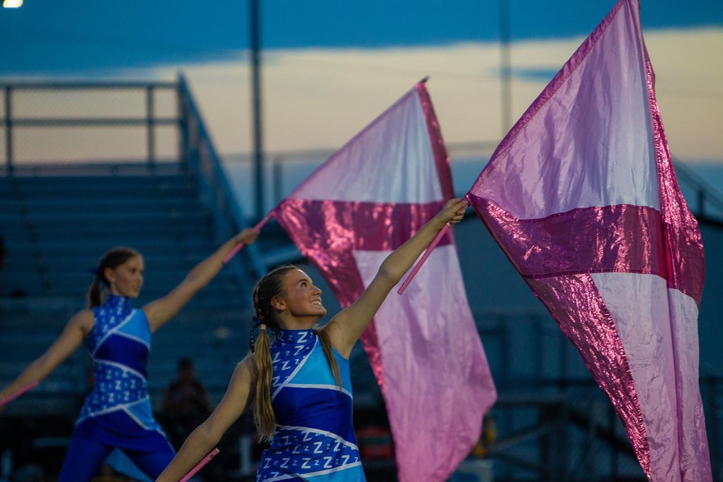 southwarrenband's tweet photo. Congratulations to the Marching Spartans on their excellent performance this weekend at Logan County!

Best Color Guard in 5A
Best Percussion in 5A
1st Place in Class 5A
Reserve Grand Champion!!

Thank you to Buffalo Wild Wings for donating our meal for this weekend!! https://t.co/G82kp2IqUf