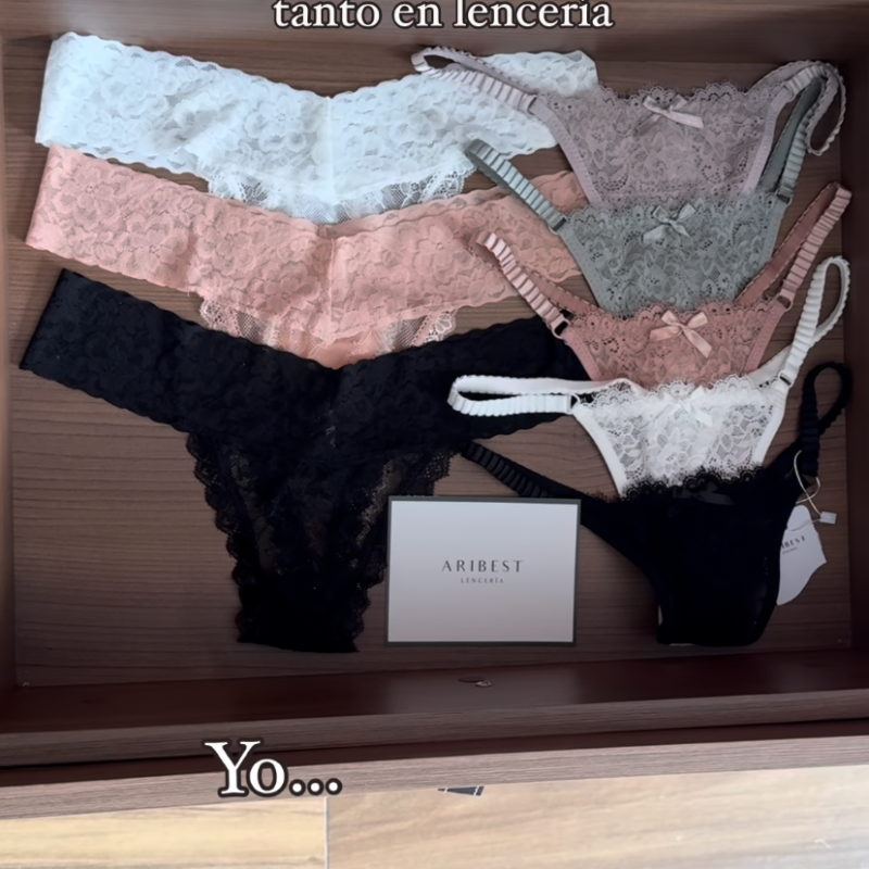 int_femenino's tweet photo. Como quiero que se vea mi cajón /// Como se ve :c https://t.co/ZcWlSubUM0