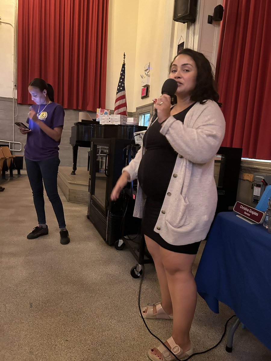 Community District 32 tweet media