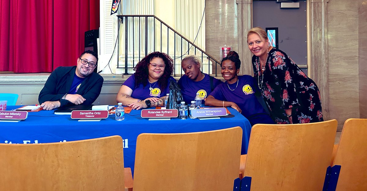 Community District 32 tweet media