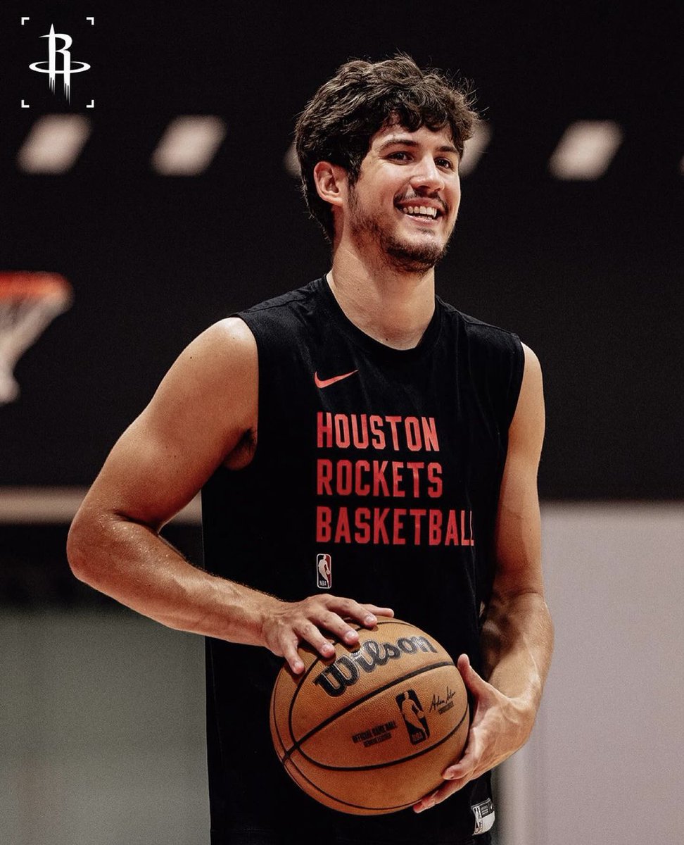 TerrellTres's tweet photo. Reed Sheppard looks like he’s aged years since the NBA Draft. https://t.co/O7duyQeS1y