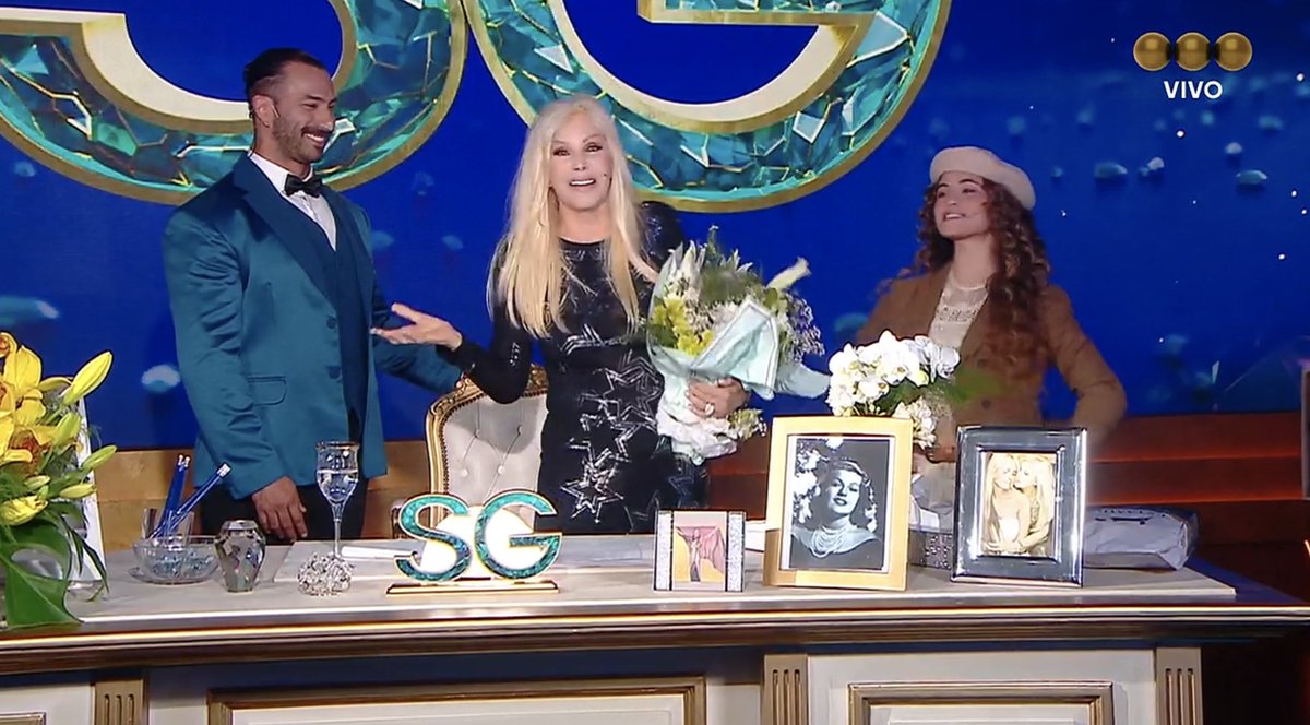 eeemiliano's tweet photo. mis sueños tienen sentido
mis sueños: licha de gran hermano, susana y margarita

#SusanaGimenez https://t.co/z8mBnokjha