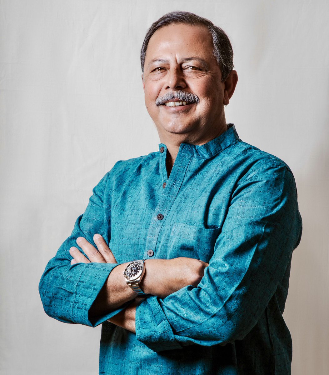 कांग्रेस के वरिष्ठ नेता, मध्यप्रदेश विधानसभा के पूर्व नेता प्रतिपक्ष, पूर्व कैबिनेट मंत्री एवं 7वीं बार विधायक श्री अजय सिंह ‘राहुल’ भैया को जन्मदिन की हार्दिक बधाई एवं शुभकामनाएँ।

आपकी विद्वता, धैर्यता, कर्मठता और कर्तव्य परायणता आपको श्रेष्ठता के शिखर पर विराजित करती है।