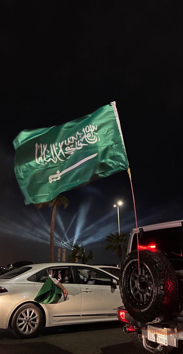 nan4iii1's tweet photo. وطن وطن 🇸🇦                            نادي الوطن اتي💛 https://t.co/5CNN1WpGVL