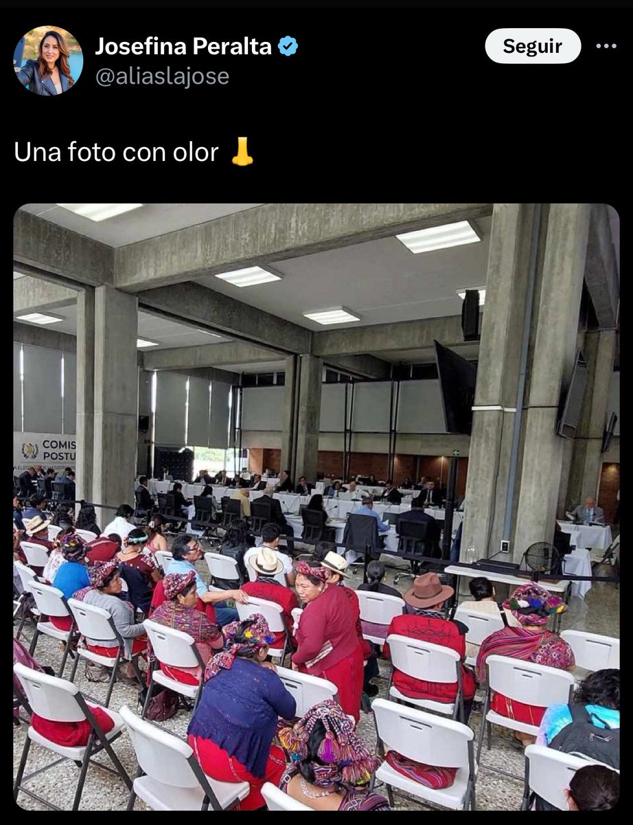 elakademicista's tweet photo. Así es la derecha miwateca, racista y clasista, le teme al poder popular, al poder de los históricamente olvidados ¡les ardería más todavía elección de Cortes por Voto Popular! El poder le pertenece a ese pueblo incansable que se hace presente, eso lo ignora la derecha y Josefina https://t.co/RMlTaE3Zni