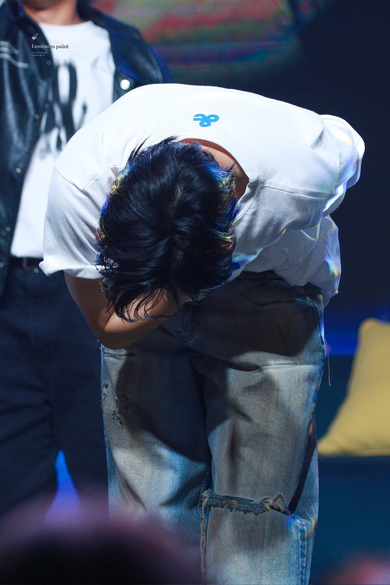 240923 240831 #종현해 🫡

우리종현이 잘다녀와!!!! 
종현이도 앤유도 화이팅!!!

#김종현 #종현 #jonghyeon
#KimJonghyeon #김종현하다 #with_u #쫑쫑쫑_쫑을울려라