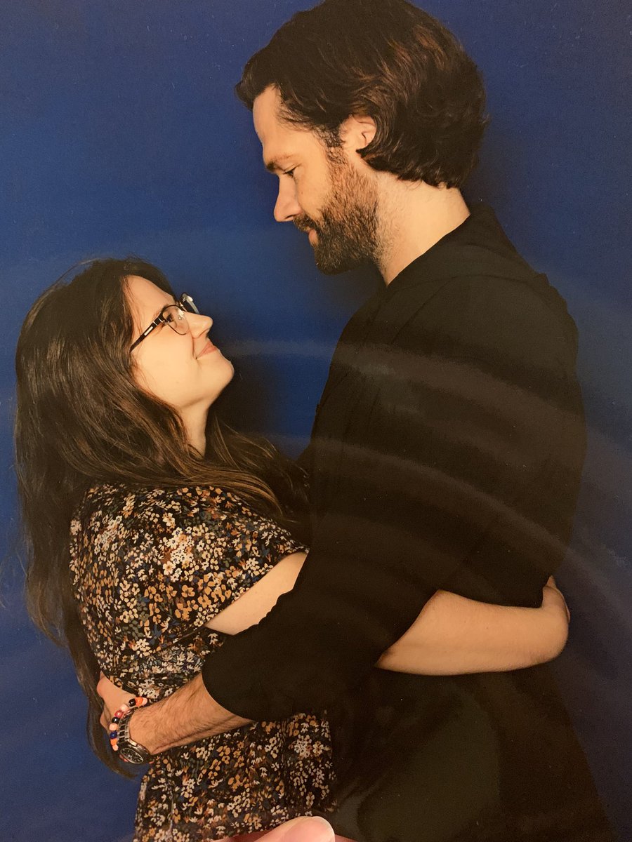 cremebrulecki's tweet photo. @jarpad “oh god i’m nervous.” “it’s all right. i gotcha.” 🤍 @jarpad #creationdc #spndc https://t.co/DMhWz5Wy7J