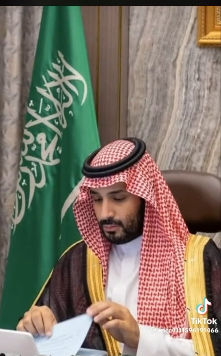 bjadhamad's tweet photo. بأسمي ونيابةً عن عشيرة اللويش 
ارفع لمقام خادم الحرمين الشريفين ولسمو ولي عهده الامين ولصاحب السموالملكي  امير منطقة حائل وسمو نائبة.والشعب السعودي الكريم 
التهنئة بمناسبة اليوم الوطني 

 #اليوم_الوطني_السعودي_94 
حفظ الله الوطن وادام علينا نعمة الأمن والأمان https://t.co/X4AFnF554R
