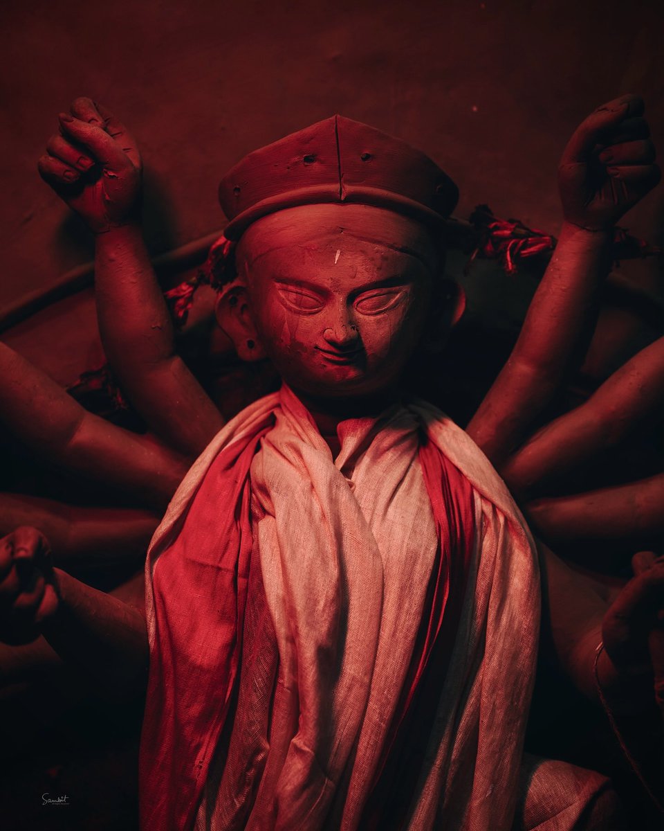 ig_stoner's tweet photo. Only 9 days to go Bengali’s Biggest Festival 
#DurgaPuja #mahalaya https://t.co/Zxe3n0svpu