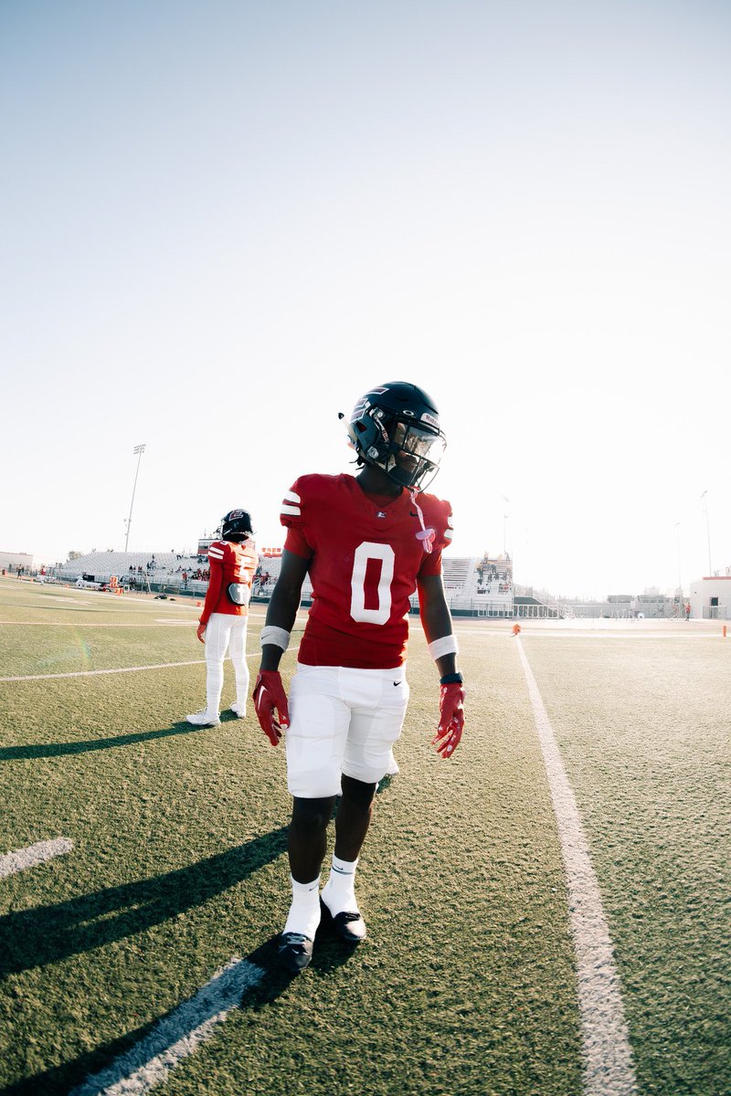 mid szn highlights 💲  
hudl.com/v/2QBWgH