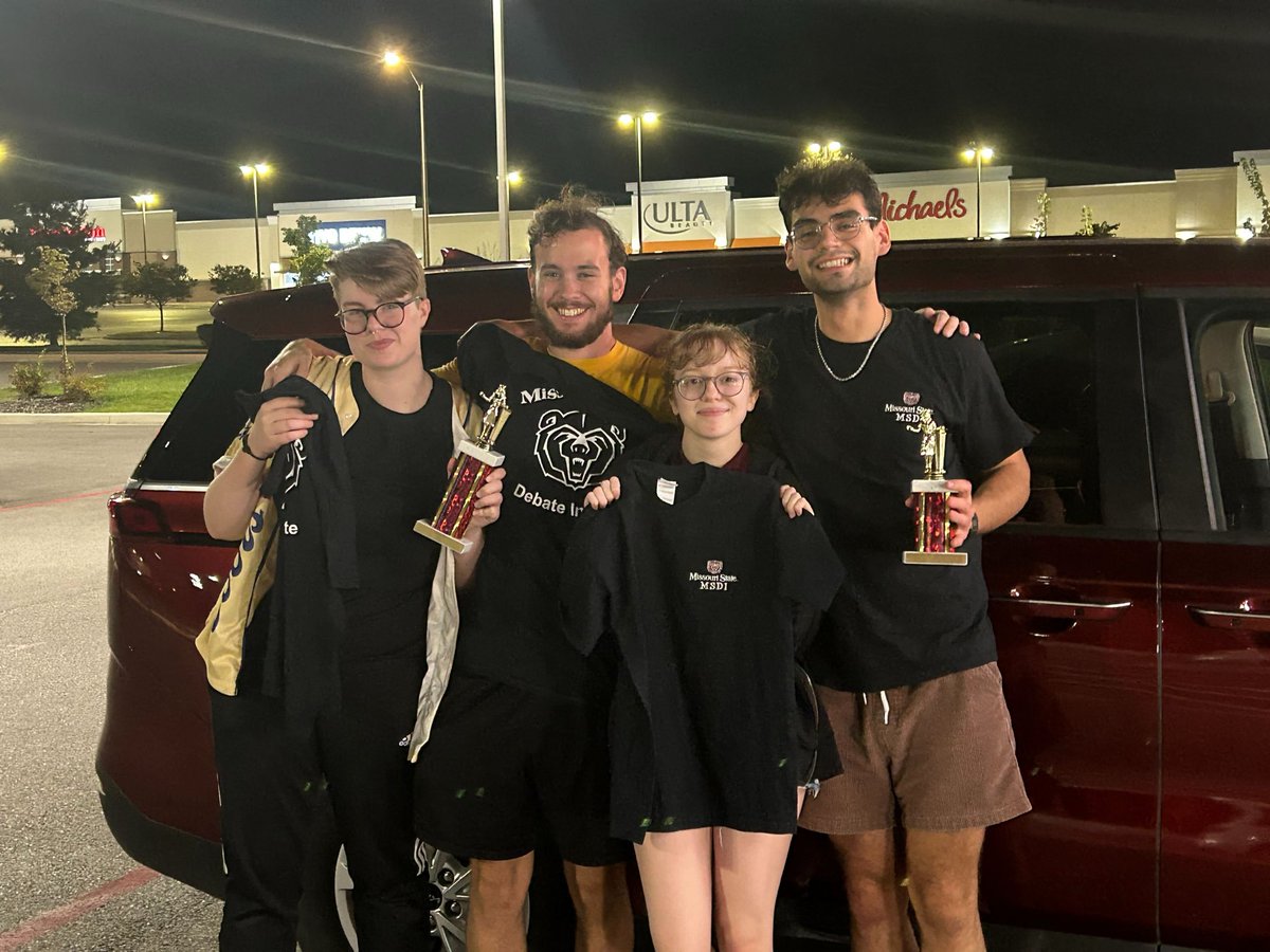 wsudb8's tweet image. Wichita MW wins the Missouri State tournament in the open division!!!!

Wichita GM byed through quarters and made it to semis. They lost to our friends from K-state, placing 3rd overall!!!
 
Prelim records:
MW: 5-1
GM: 6-0

This was a great weekend for the shox! #skoshox 🌾🥳