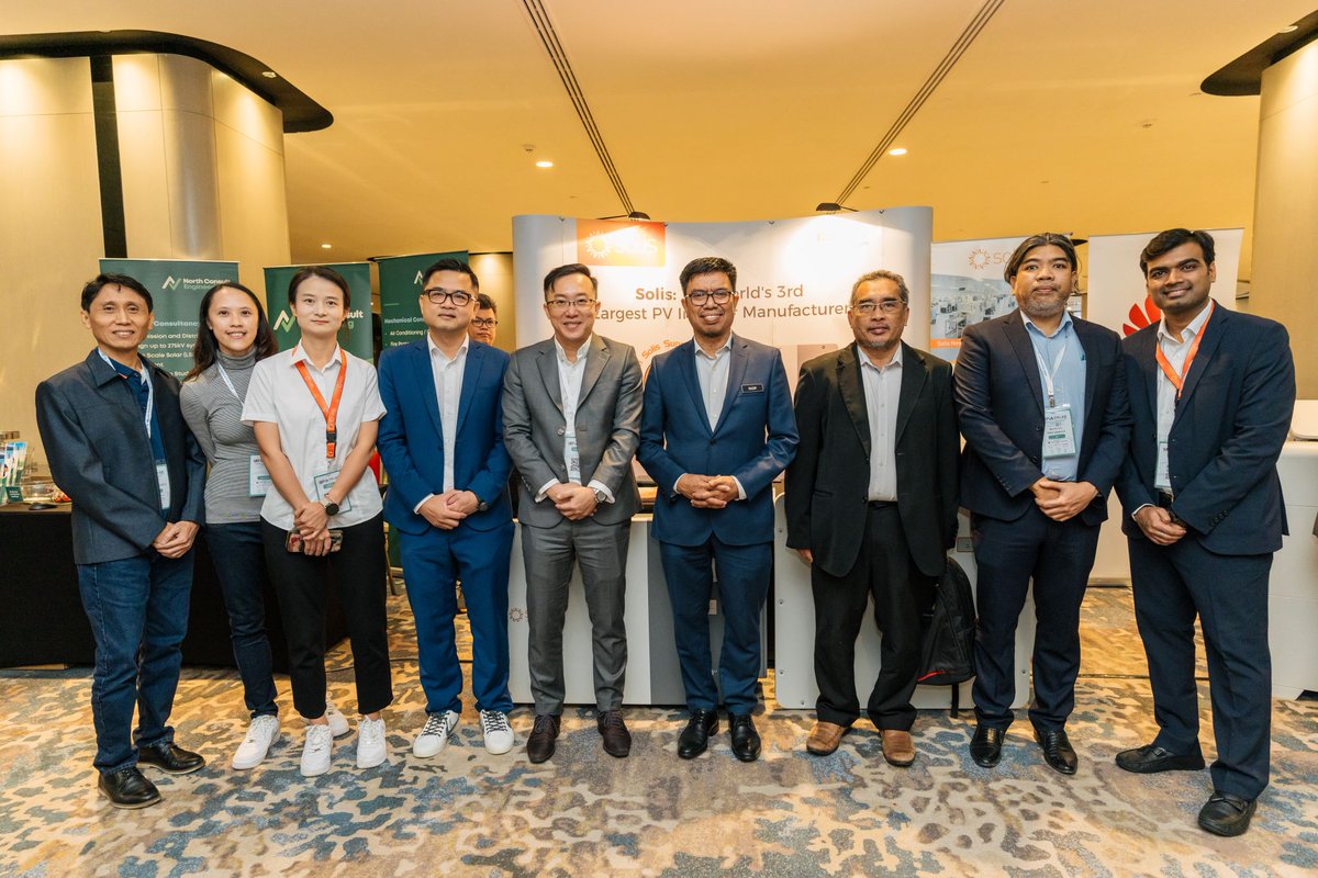Solis_Inverters's tweet photo. #SolisConference: ๐ง๐ต๐ฒ ๐ ๐ฃ๐๐ ๐๐๐ฒ๐ป๐ ๐ถ๐ป ๐ฆ๐ฒ๐น๐ฎ๐ป๐ด๐ผ๐ฟ ๐ช๐ฎ๐ ๐ฎ ๐๐๐ด๐ฒ ๐ฆ๐๐ฐ๐ฐ๐ฒ๐๐ ๐ณ๐ผ๐ฟ ๐ง๐ฒ๐ฎ๐บ ๐ฆ๐ผ๐น๐ถ๐! ๐ฏ๐
Missed out on the event? No worries! We've got some photos to relive the highlights of this fantastic day.
โ
Mr. Mark Minoza delivered an insightful presentation on our Solis Residential and C&I Hybrid Systems Inverters
โ
At our booth, the spotlight was on our Hybrid Inverter. Plus, we had some special gifts for those who stopped by!
Overall, it was a fantastic MPIA Solar Roadshow for Team Solis! Want to see more from us? Let us know in the comments below!
๐ฆ๐ผ๐น๐ถ๐: ๐ง๐ต๐ฒ ๐ช๐ผ๐ฟ๐น๐ฑ'๐ ๐ฏ๐ฟ๐ฑ ๐๐ฎ๐ฟ๐ด๐ฒ๐๐ ๐ฃ๐ฉ ๐๐ป๐๐ฒ๐ฟ๐๐ฒ๐ฟ ๐ ๐ฎ๐ป๐๐ณ๐ฎ๐ฐ๐๐๐ฟ๐ฒ๐ฟ ๐
#SolisInverter #SolarEnergy #EnergyTransition #sustainability
