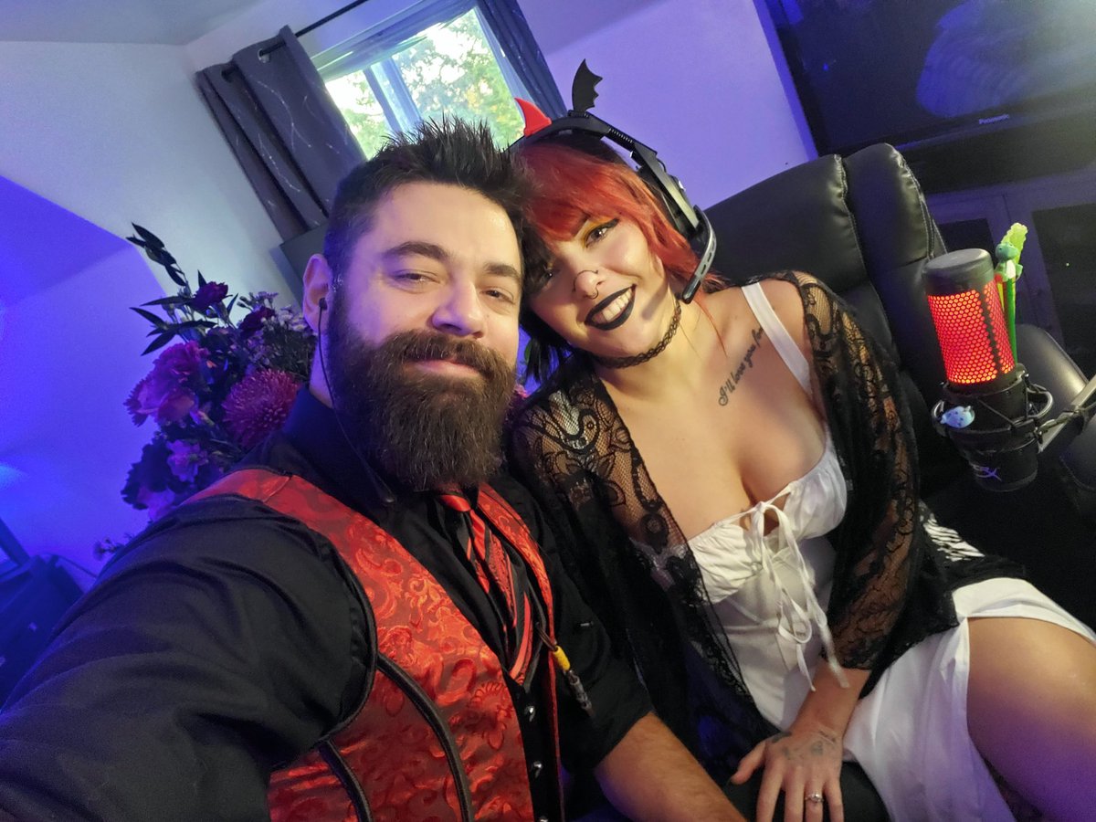 Welcome back to Twitter, beautiful! Thanks for being a good sport about all the shenanigans 🙈😅