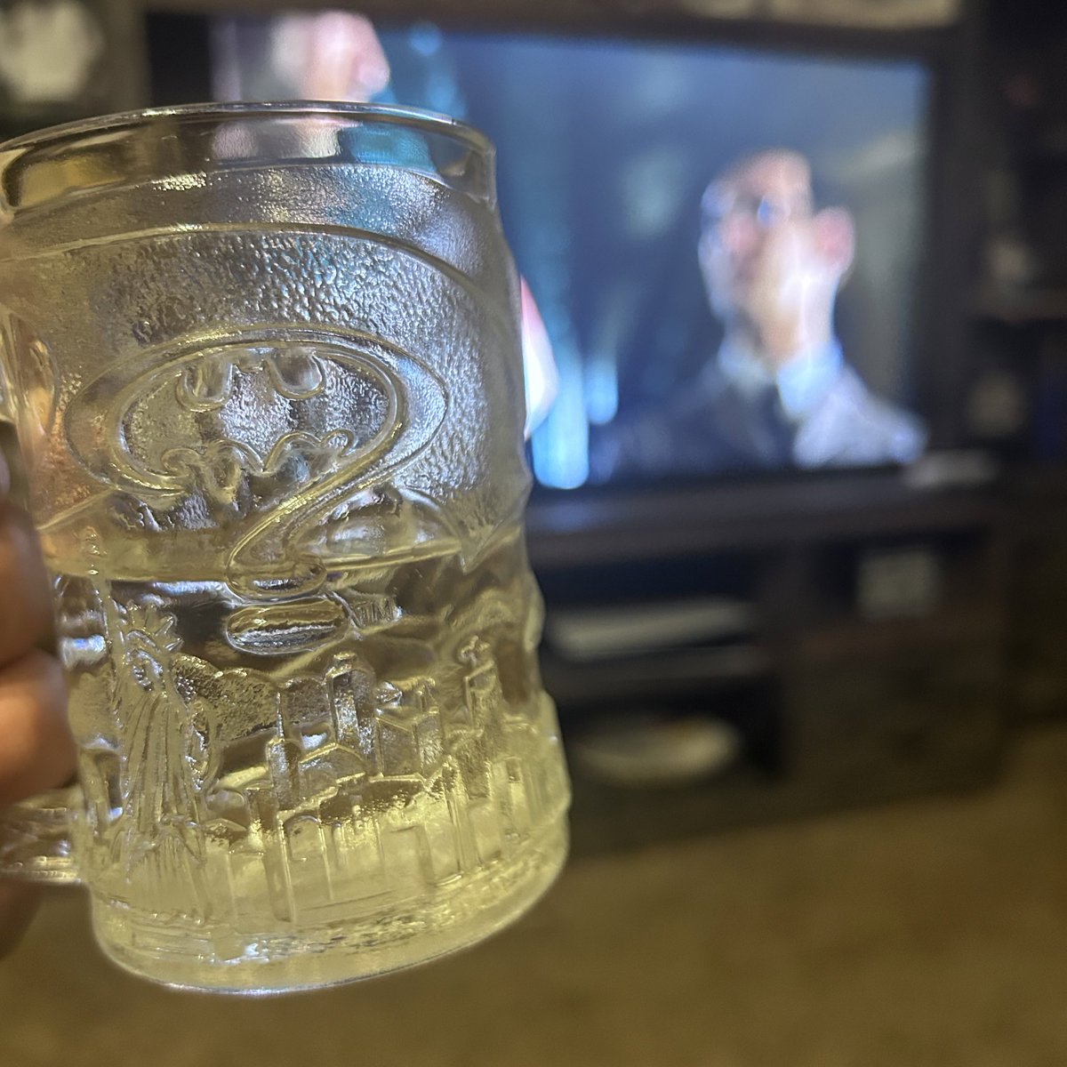 RawbertBeef's tweet image. We watchin Gotham and doin shots outta da riddla mug tonite