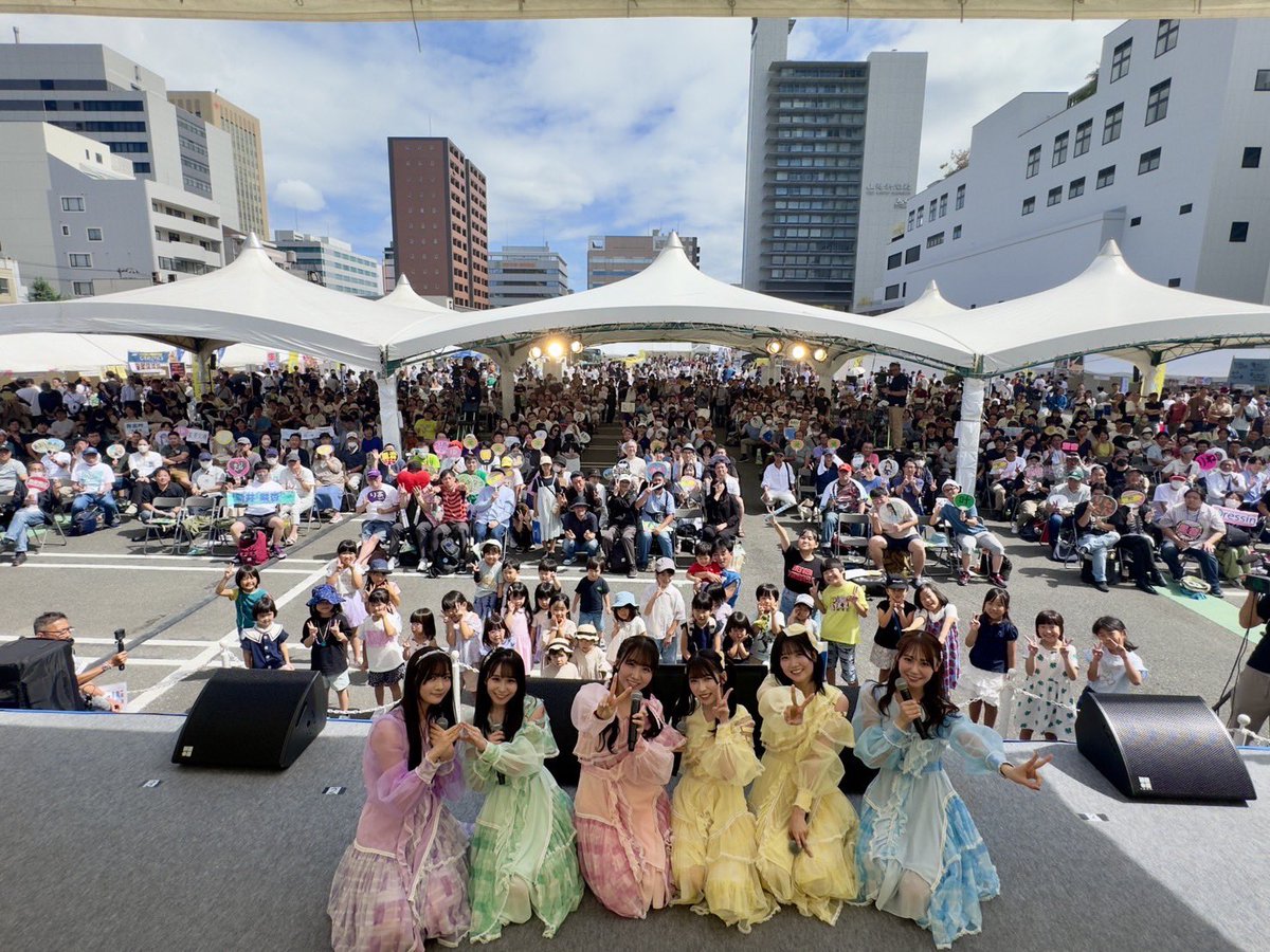 stu48_min's tweet image. #Rフェス2024 
ありがとうございました🍑
賑わいのあるフェスで
沢山の方と楽しい時間過ごせました〜！！

最後も可愛い子供ちゃんが最前に来てくれて🥺
地元フェス素敵だっっ

いい天気で秋風が気持ちよかった😽

 #STU48  #岡田あずみ