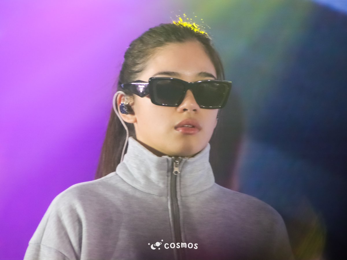 cosmos_mediaph's tweet photo. 240922 BINI AIAH Soundcheck
Globe GFEST, SMX MOA

@bini_aiah 
#BINI_AIAH 

BINI BACK ON GFEST
#GDayEverydayWithBINI #GDayEveryDay #BINIxGlobe
@BINI_ph https://t.co/rQDWgpVCrG