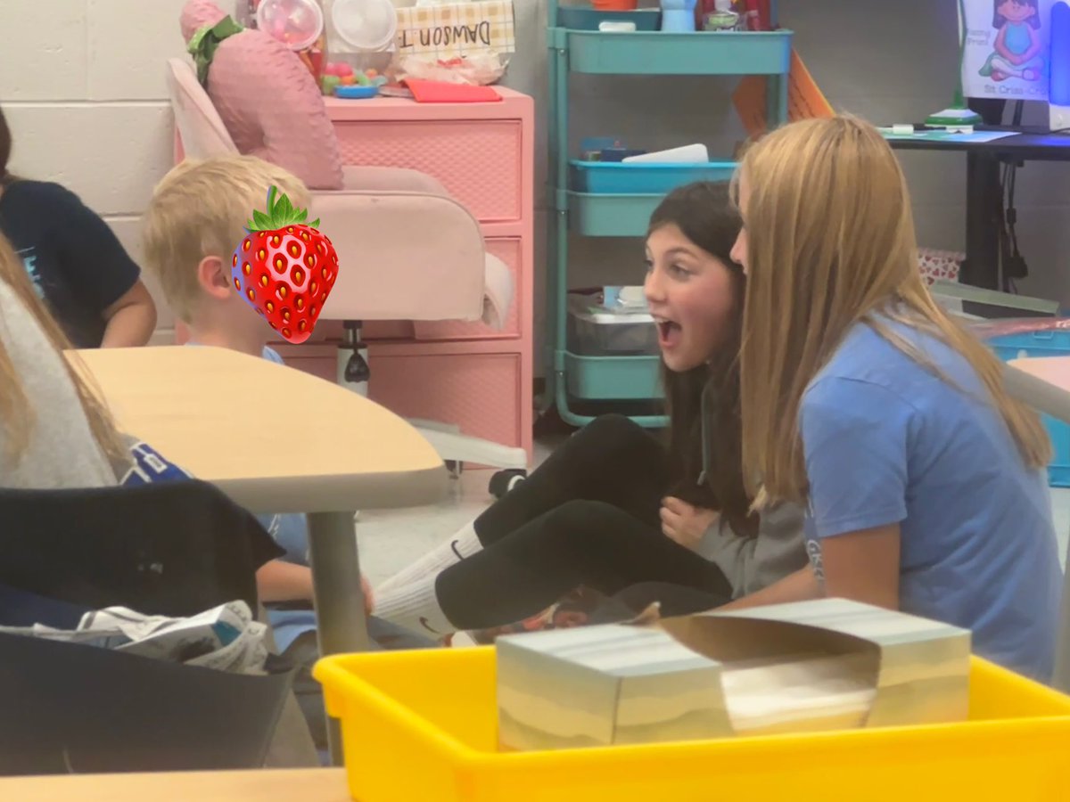 Mrs. Brown’s Bright Stars tweet media
