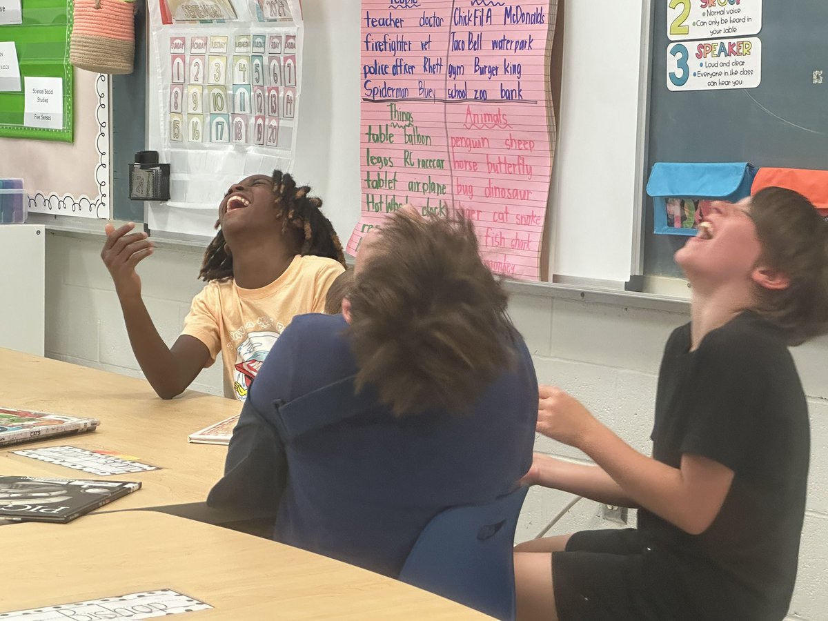 Mrs. Brown’s Bright Stars tweet media