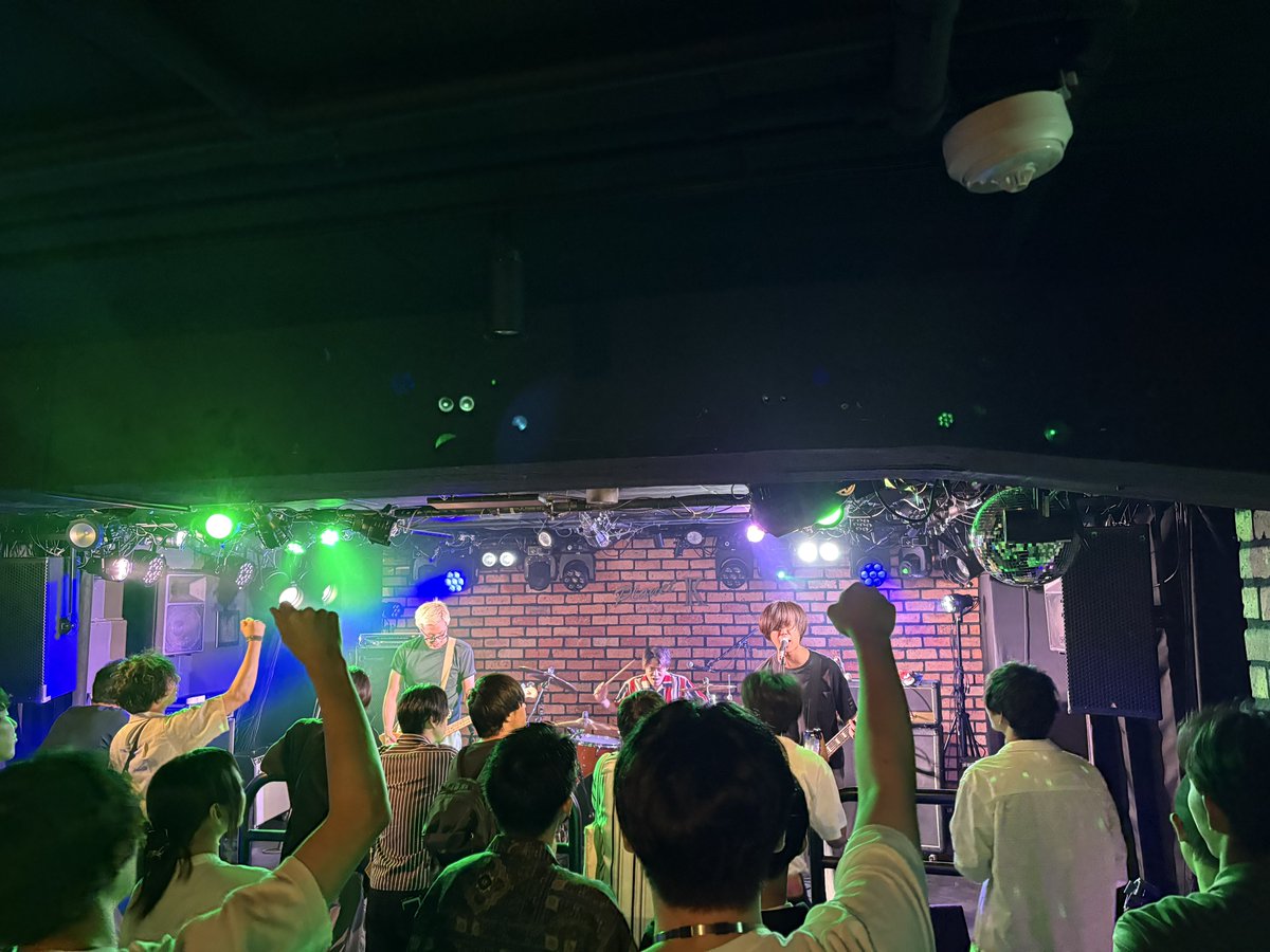 Landmark_05's tweet photo. 『Landmark #2』
スタート！！

1組目👀
SNACK SQUAD
@SNACKSQUAD_band 
#Ldmk https://t.co/WqwvrmY0Xs