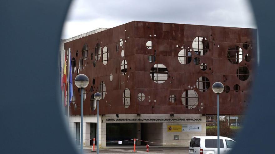 Langreo y los enfermos de ELA exigen la apertura completa del Credine: "Es un dolor tener camas vacías y a las familias sin un respiro" dlvr.it/TDYpgR