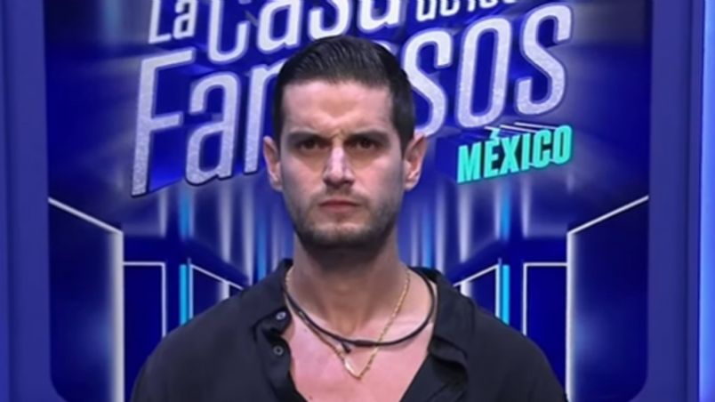 ___tupadre's tweet photo. Nadie se va a acordar de quien ganó, nadie se va a acordar de Team Mar, Gala, Arath, Karime, Mayito o Briggitte.

La Casa de los Famosos de este año va a ser recordada como La Casa en la que estuvo Adrián Marcelo.

#LaCasaDeLosFamososMx #LCDLMX2 #LCDLFMX2 #SiempreContigoAdrian https://t.co/k4jtpZsnyt