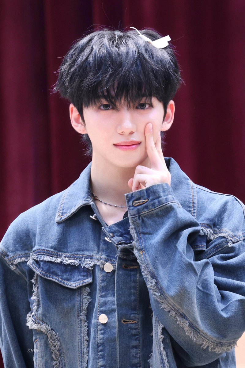 240915 사운드웨이브 HQ.

#싸이커스 #xikers #민재 #MINJAE