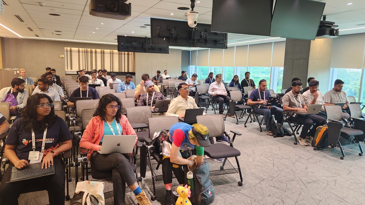pyconindia's tweet photo. ๐ DevSprints are officially underway! ๐ฅ๏ธ๐ฅ Time for collaboration, coding, and creativity! ๐ Letโs build something amazing together! ๐ปโจ
#DevSprints #PyConIndia2024 #CodeAndCollaborate https://t.co/oLPWh5x7YZ