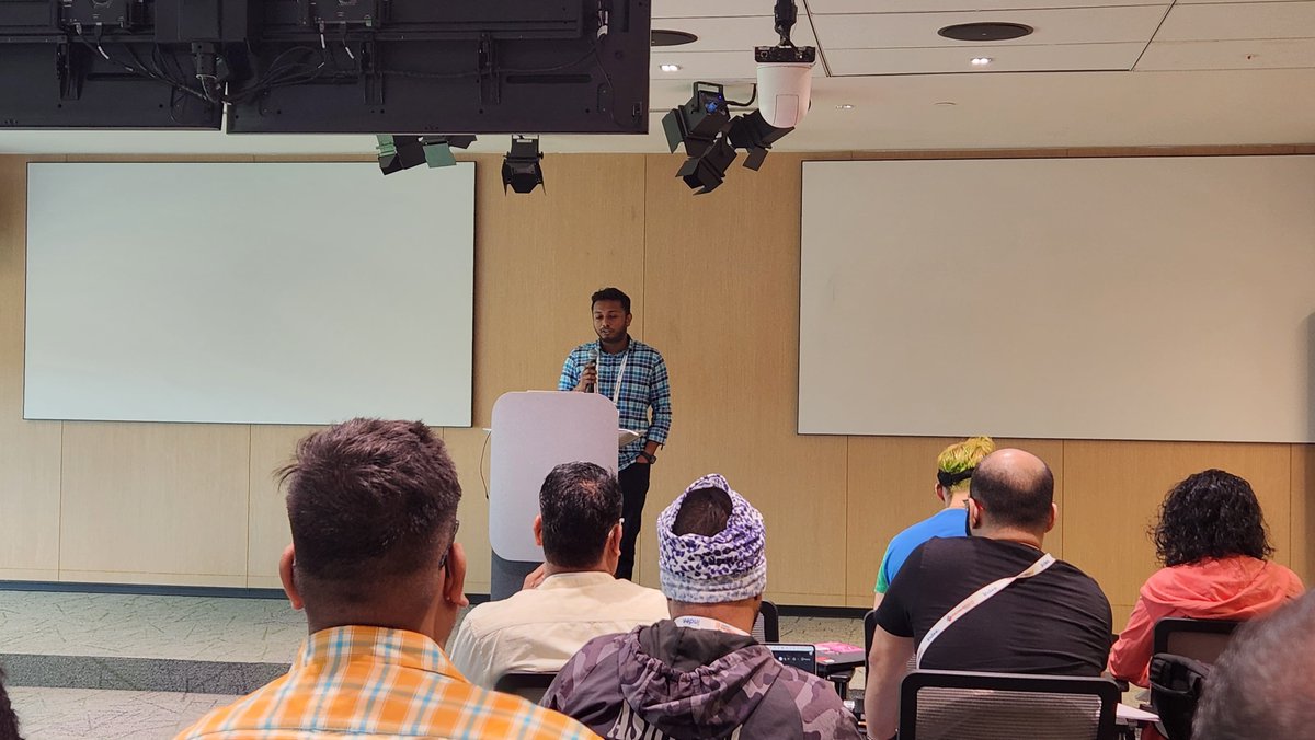 pyconindia's tweet photo. ๐ DevSprints are officially underway! ๐ฅ๏ธ๐ฅ Time for collaboration, coding, and creativity! ๐ Letโs build something amazing together! ๐ปโจ
#DevSprints #PyConIndia2024 #CodeAndCollaborate https://t.co/oLPWh5x7YZ