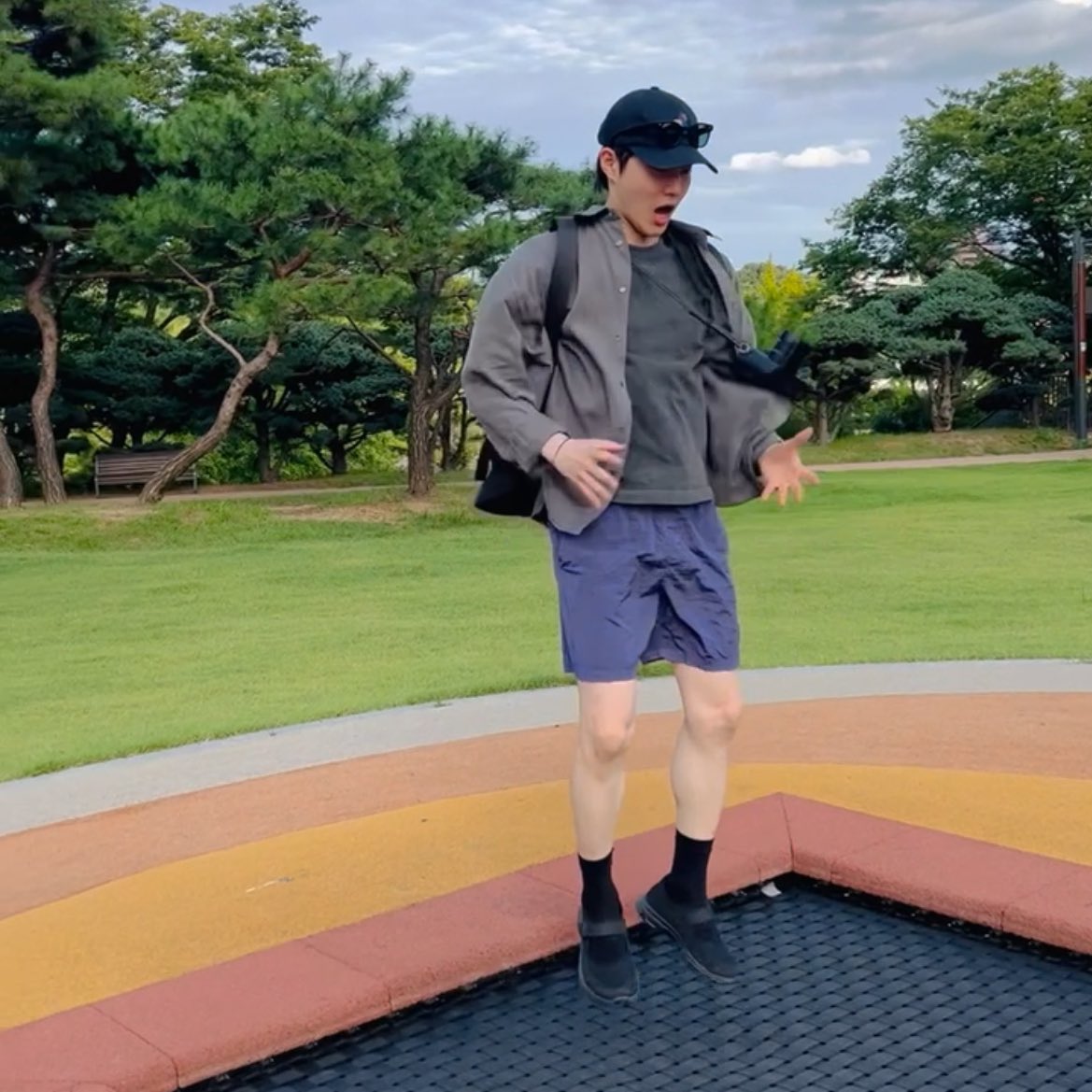 준며니 표정 너무 귀엽자나ㅠㅜㅜㅋㅋㅋㅋㅋ😮💕