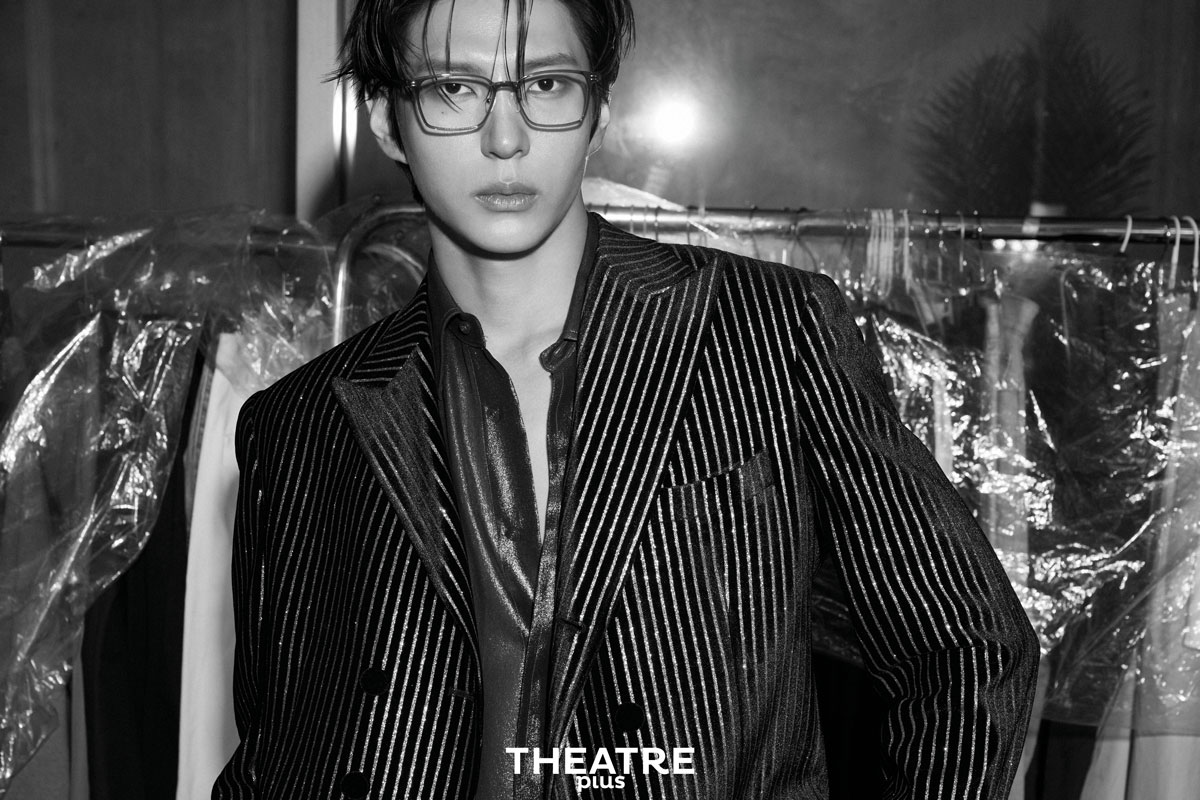 theatreplus_twt's tweet photo. [커버스토리📚] 첫 시작을 알린 뮤지컬 <부치하난>🙌 
배우 정택운은 이번 작품에서 1인2역을 맡아 극과 극의 역할을 소화합니다. 아이돌 그룹 VIXX(빅스)의 레오로 데뷔한 후, 뮤지컬 배우 정택운으로 10주년을 맞이하기까지 쉼없이 달려온 그의 이야기!
-
📲https://t.co/m9FtRqFGb6 https://t.co/BI8DUzfYos