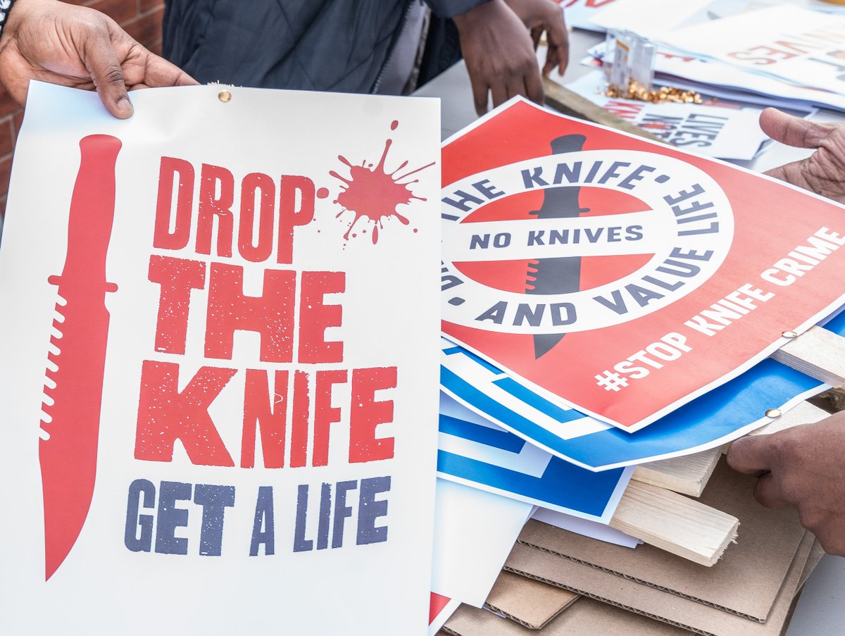 WCICommunity's tweet photo. Knife crime awareness and walk by @wcimanchester was impactful.
The police showed up to support.
A family who experienced knife crime in the past also showed up to support.
#Legacy70
#BDO70
#BDO70MTE
#winnersinthecommunity
#knifecrimeawareness https://t.co/QhiKEsTMBw