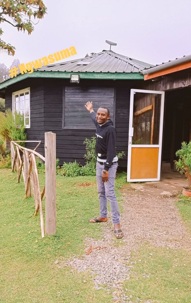 Planner_RecheJr's tweet photo. #Starlink free WiFi now available deep in the Mt. Kenya forest at Kinondoni lounge, Mt. Kenya National Park. The speed is quite good for streaming and video calls. Welcome to the Park! 
@SafaricomPLC you won't believe!!!
@Starlink @elonmusk https://t.co/YtAjN6Qmf4