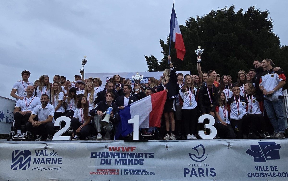 #WorldCableWake #ParisLeKable2024
Le #Bleus de #FranceWakeboard sont champions du monde pour la troisième fois 🏆⭐️⭐️⭐️🇫🇷
#AllezlesBleus #FranceWakeboard <a href="/Sports_gouv/">Ministère des Sports 🇫🇷</a> <a href="/sportricolore/">SPORTRICOLORE</a> <a href="/iledefrance/">Région Île-de-France</a> <a href="/valdemarne_94/">Val-de-Marne</a> <a href="/villedechoisy/">Choisy-le-Roi</a> <a href="/Paris/">Paris</a>  <a href="/FRAparalympique/">Comité Paralympique et Sportif Français</a> <a href="/eadrenaline/">Adrénaline</a>
