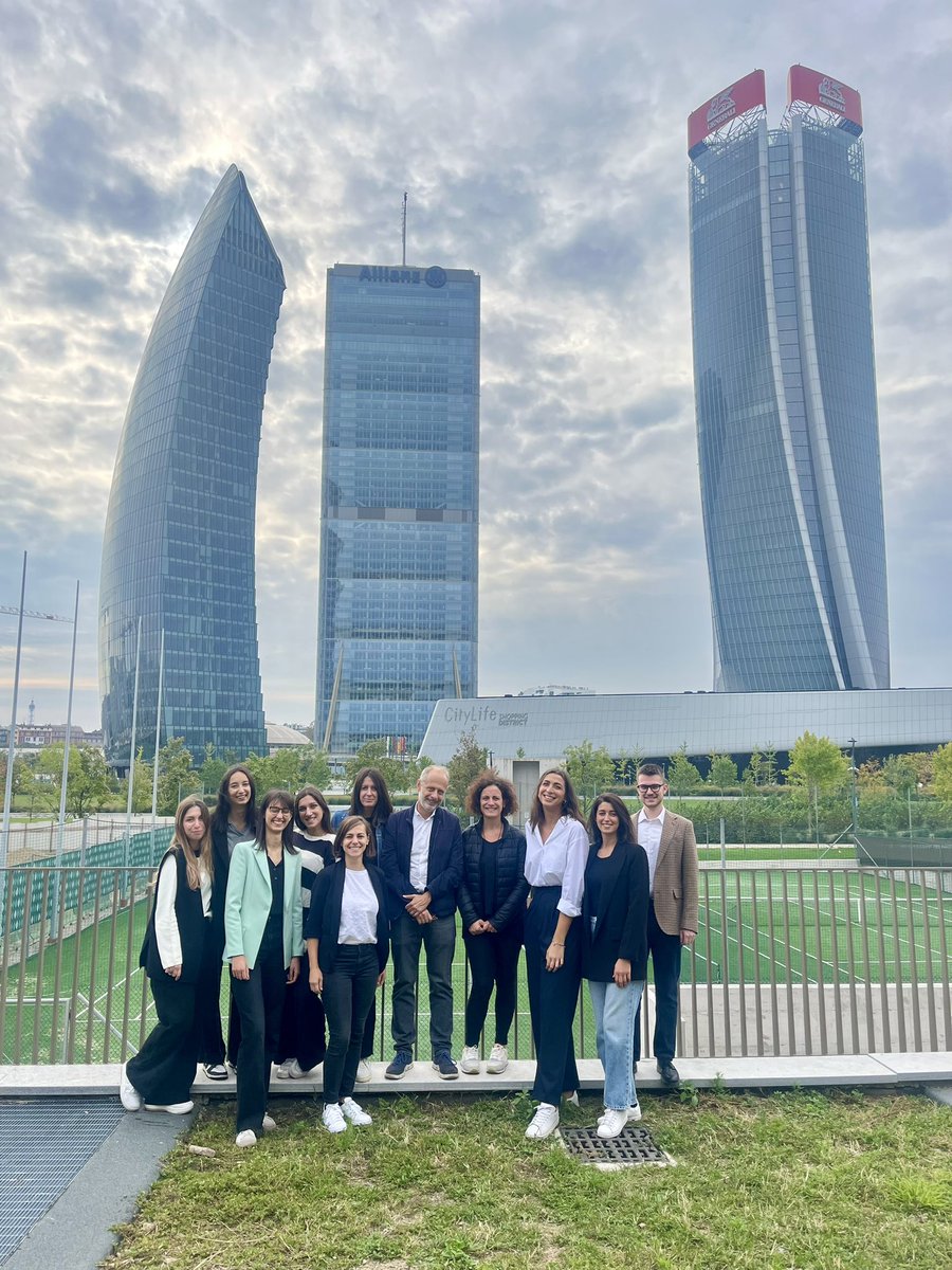 Here we go!
The <a href="/PsychopharmLab/">Fumagalli Lab</a> at the #ECNP2024 in #Milan ✨