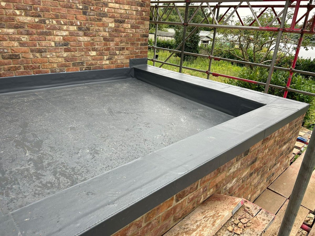 Contour Roofing tweet media