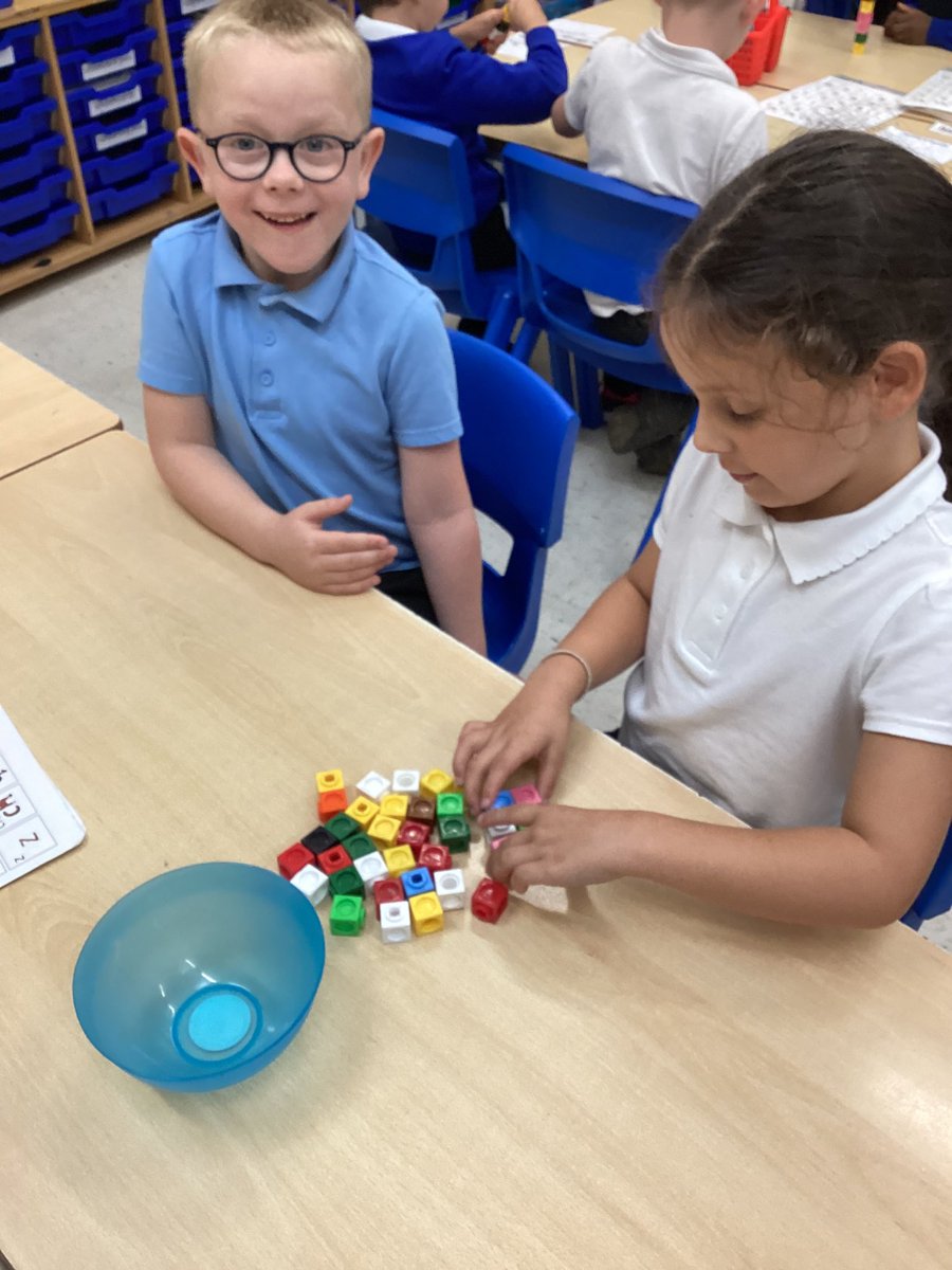 Oldfleet Primary School (@oldfleetp) on Twitter photo Year Two Otters are counting 2 digit numbers by making groups of 10 first. <a href="/thrivetrust_UK/">thrivetrust_UK</a> Year Two Otters are counting 2 digit numbers by making groups of 10 first. <a href="/thrivetrust_UK/">thrivetrust_UK</a>