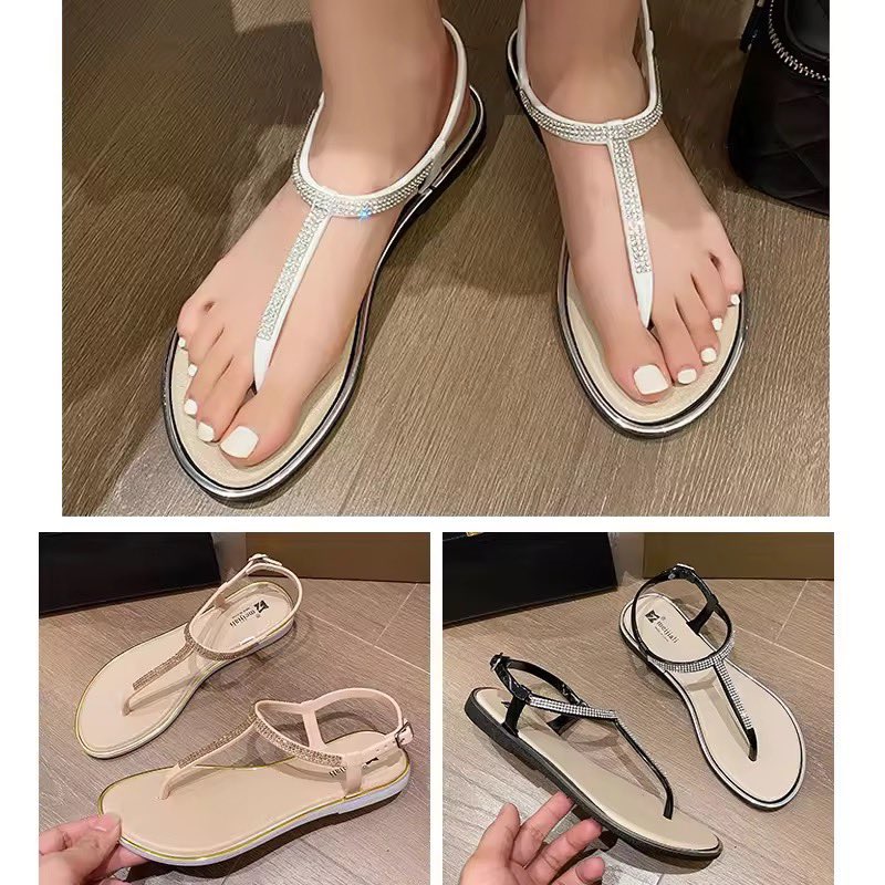 PIG_T_O's tweet photo. 👡🩴👠🩰 (พร้อมส่ง) รองเท้าแฟชั่น รองเท้าแตะรัดส้น รองเท้าสไตล์เกาหลี เบอร์36-40 รองเท้าแตะสายเพชร 
#รองเท้าแฟชั่น #รองเท้าแตะแฟชั่น #รองเท้าผู้หญิง #พิกัดของถูก

📍พิกัด🛒🛍️

🧡Shopee : https://t.co/Lhdy7f8Cqn

💙Lazada : https://t.co/JyfYQW5BDv https://t.co/QyGDix7Clc