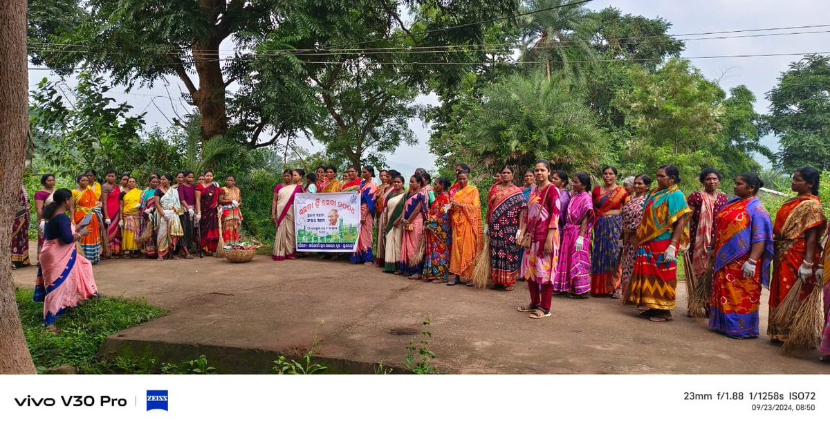 KandhamalG's tweet photo. Organisation of Swachta hin Seba programme at different GP Areas, G.Udayagiri Block.@IPR_Odisha @PRDeptOdisha @DMKandhamal @zpkandhamal @SRC_Odisha @IPR_Odisha @PRDeptOdisha @rdmodisha https://t.co/dxRO0jyUPi