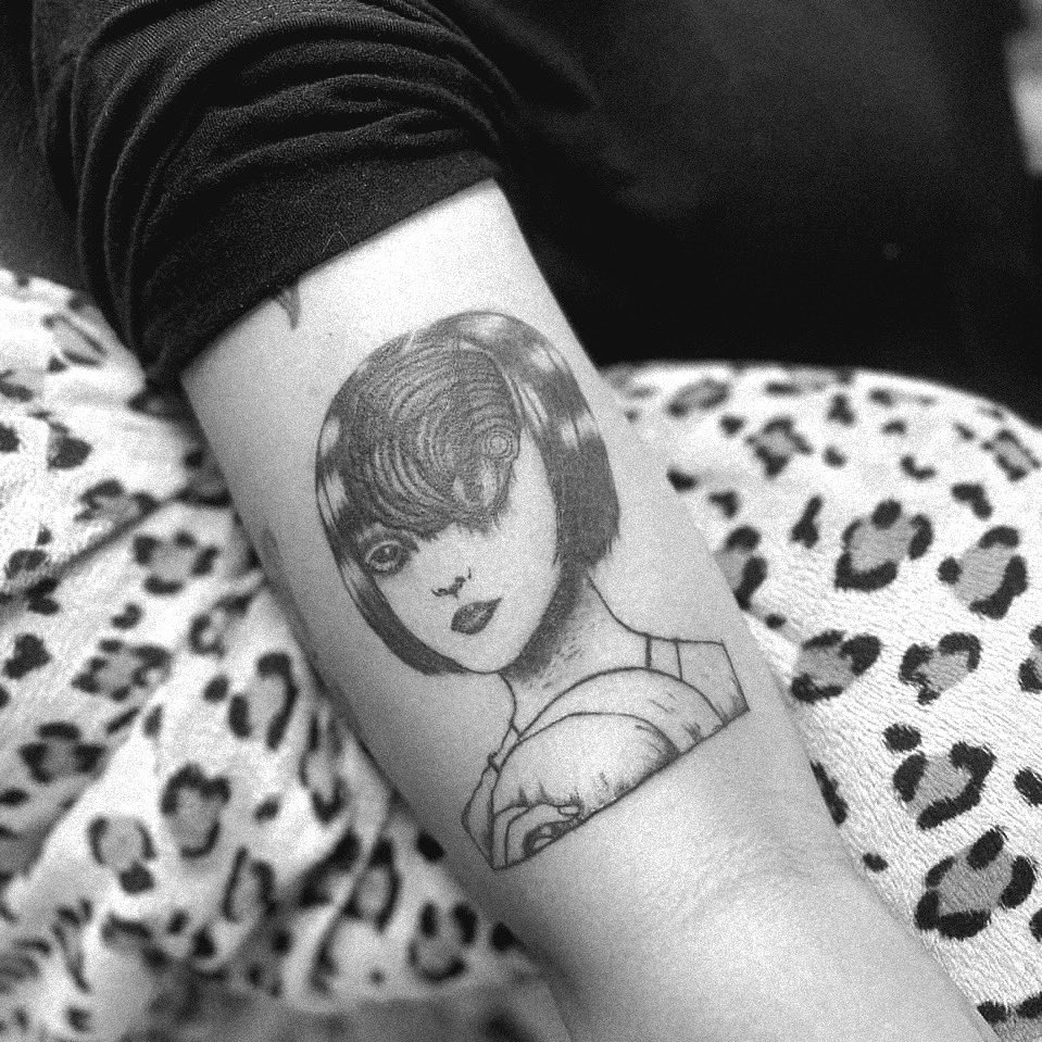 uzumaki
@13_ixk 

#ช่างสักสุพรรณบุรี #tattoo #ช่างสัก #สักลาย #tattooblackwork #tattooblackandgrey #blackwork #สักลายขาวดำ #tattooart #ครีเอเตอร์มือใหม่