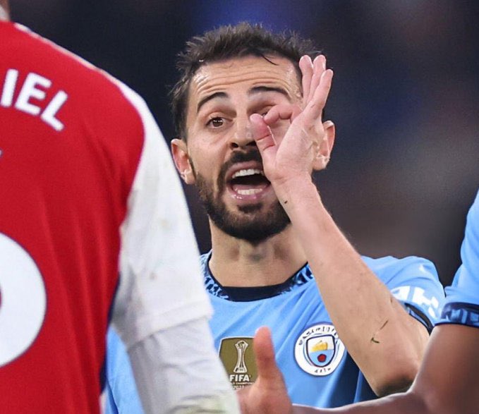 Fabrizio Romano (@fabrizioromano) on Twitter photo 🚨⚠️ Bernardo to <a href="/fredcaldeira/">Fred Caldeira</a>: “Liverpool have already won PL title and Arsenal haven’t”.
“Liverpool have won a CL and Arsenal haven’t. This is why the rivalrly has been different”.
“Also, let me add that Liverpool always face us with clear intention of winning the game”. 🚨⚠️ Bernardo to <a href="/fredcaldeira/">Fred Caldeira</a>: “Liverpool have already won PL title and Arsenal haven’t”.
“Liverpool have won a CL and Arsenal haven’t. This is why the rivalrly has been different”.
“Also, let me add that Liverpool always face us with clear intention of winning the game”.