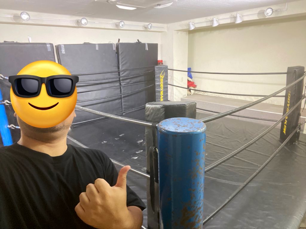 エロレスの撮影会に初参加✨
覆面かぶった観客役やったけど、中出しと顔射ぶっかけ計2回してきた✌️😋