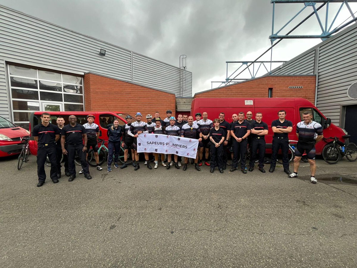 udsp28_officiel's tweet photo. #CNSPF2024 #DefiBrunoKohlhuber
En route vers Mâcon, les équipes de @SDIS60 et @sdis14 @UDSP14 ont fait étape hier à Dreux et Châteaudun. Merci aux personnels des CISM pour l'accueil qui leur a été réservé. https://t.co/UB0c8zoQA9