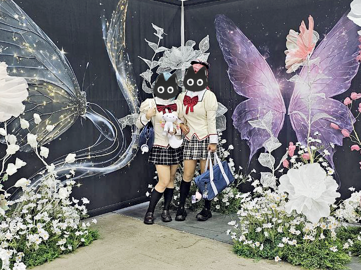 comicw's tweet photo. #RT #팔로우 ✨부코 후기 이벤트 1탄 ✨

코믹월드 포토존에서 찍은 인증샷을
#부코포토존 #부코후기
해시태그와 함께 SNS에 올려주시면
179회 #서코가챠추첨권 또는 #서코티켓 증정!🎁

#코믹월드 #9부코 #10서코 https://t.co/Nbk8sDSOtU