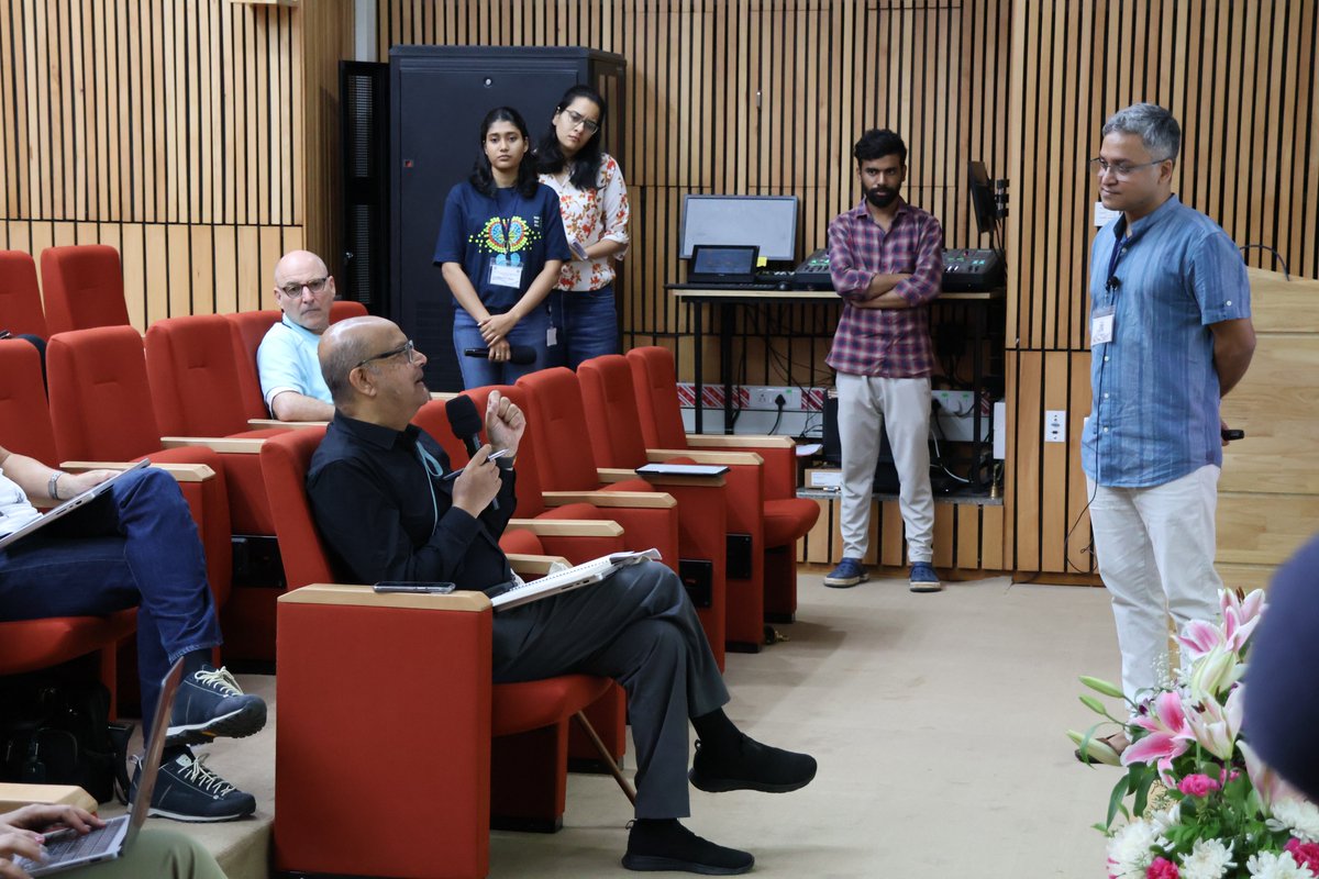 iBRIC-inStem (@dbt_instem) on Twitter photo #NDBCBM2024
Day 2, Session I: Specification and differentiation <a href="/Satish__Khurana/">Satish Khurana</a> from <a href="/bio_iisertvm/">School of Biology, IISER-Thiruvananthapuram</a> delivered his talk titled "Molecular regulation of adult hematopoiesis: developmental lessons to learn".
Q&A with participants & audience followed.
<a href="/tinalab_inStem/">Metabolism and Development Lab</a>
<a href="/DBTIndia/">Department of Biotechnology</a> #NDBCBM2024
Day 2, Session I: Specification and differentiation <a href="/Satish__Khurana/">Satish Khurana</a> from <a href="/bio_iisertvm/">School of Biology, IISER-Thiruvananthapuram</a> delivered his talk titled "Molecular regulation of adult hematopoiesis: developmental lessons to learn".
Q&A with participants & audience followed.
<a href="/tinalab_inStem/">Metabolism and Development Lab</a>
<a href="/DBTIndia/">Department of Biotechnology</a>